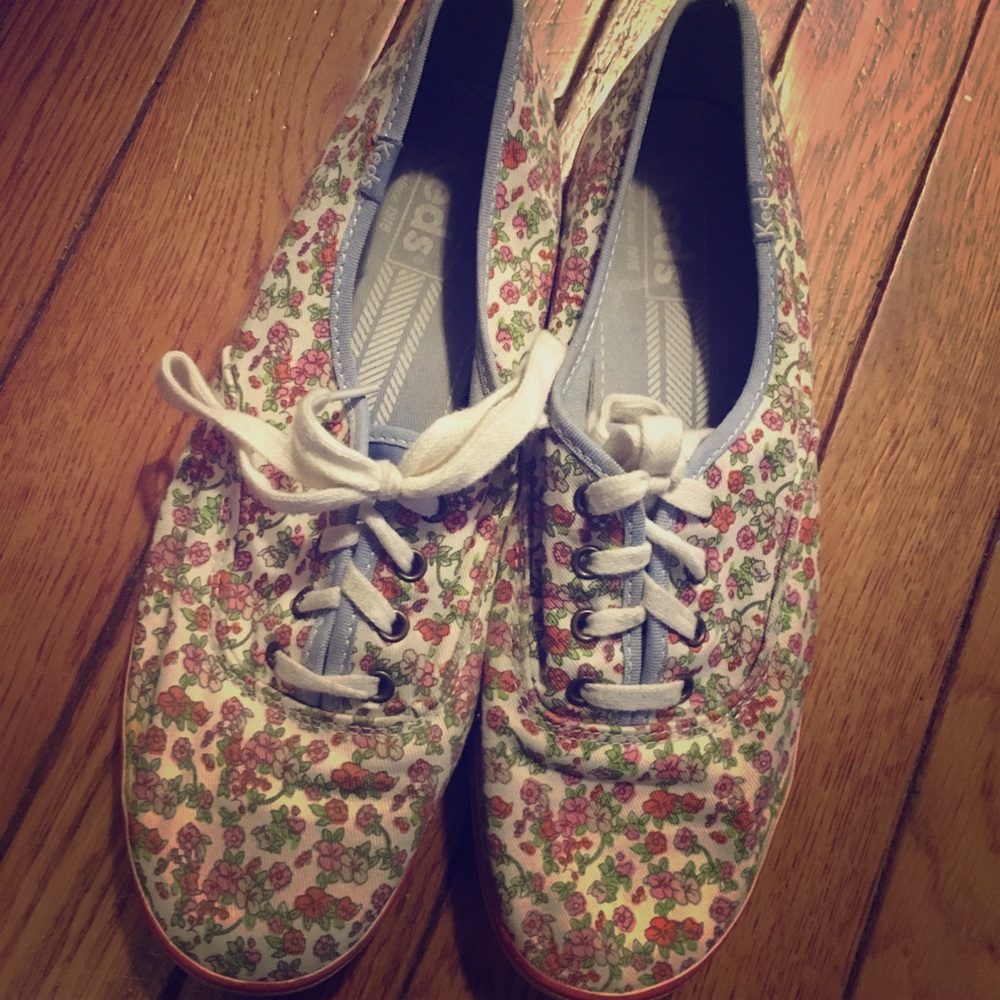 Floral print Keds!